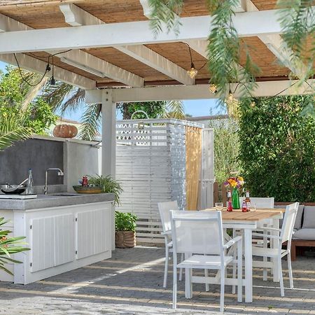 La Casa Degli Ulivi Appartamento In Villa Con Patio クアルトゥ・サンテーレナ エクステリア 写真