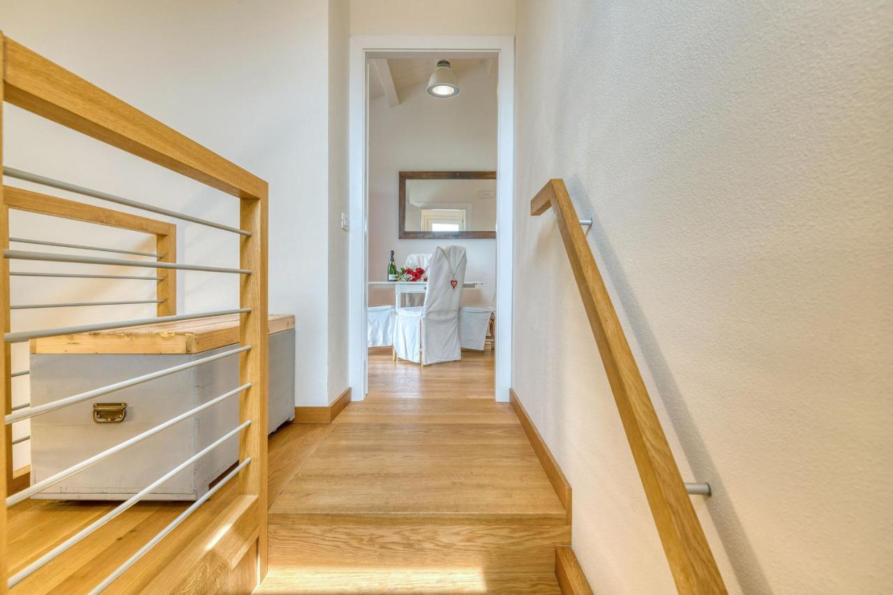 La Casa Degli Ulivi Appartamento In Villa Con Patio クアルトゥ・サンテーレナ エクステリア 写真
