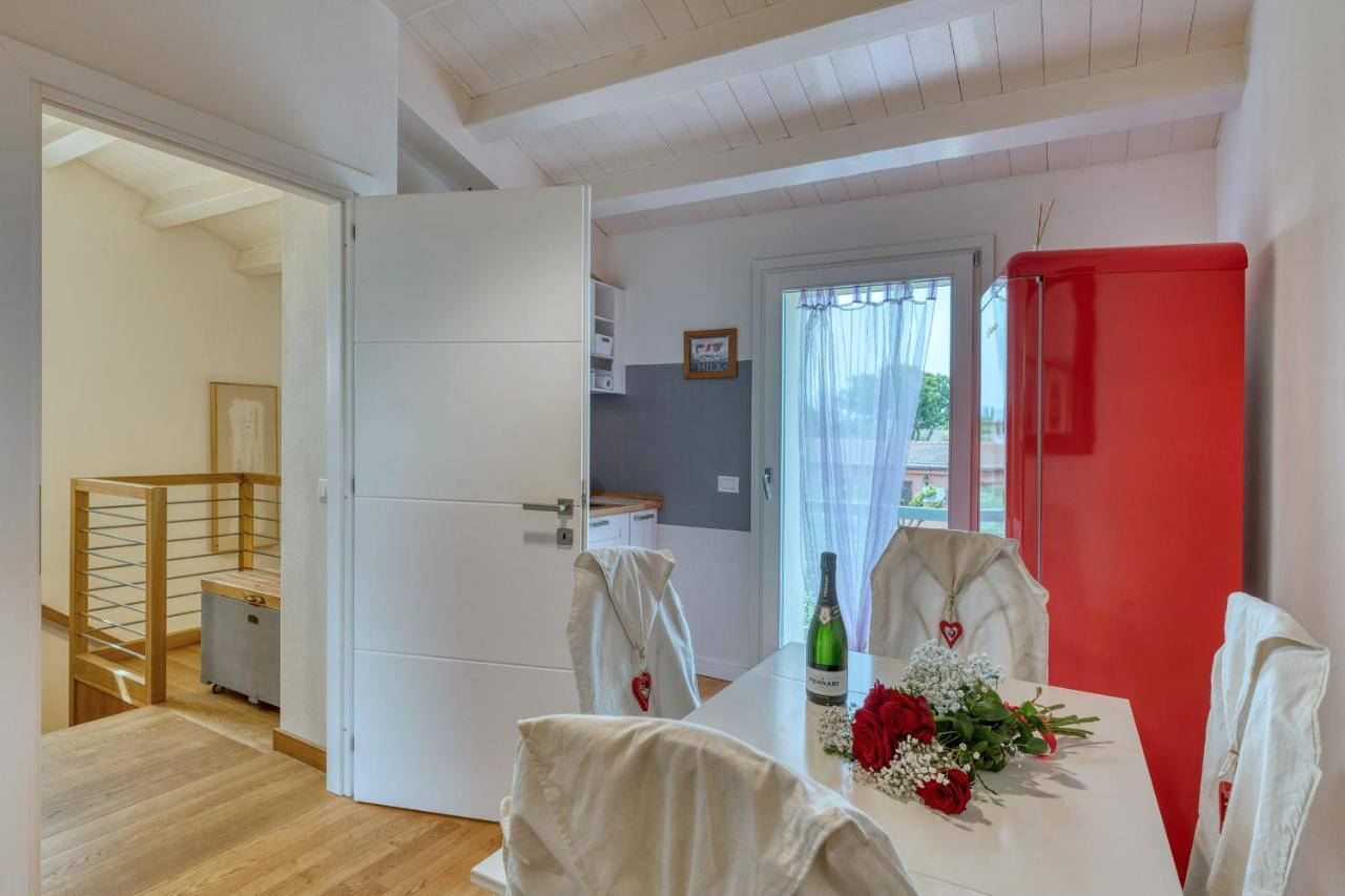 La Casa Degli Ulivi Appartamento In Villa Con Patio クアルトゥ・サンテーレナ エクステリア 写真